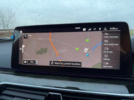 2021 BMW 5-Series - photo 27