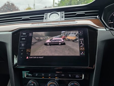 2018 Volkswagen Passat - photo 18