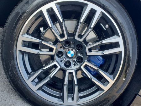 2026 BMW 5-Series - photo 14