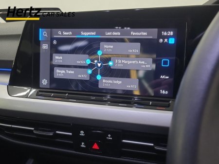 2024 Volkswagen Golf - photo 21