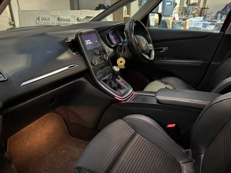 2018 Renault Grand Scenic - photo 12