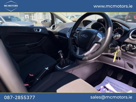 2016 Ford Fiesta - photo 16