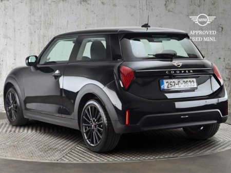 2025 Mini Cooper - photo 2