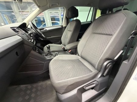 2017 Volkswagen Tiguan - photo 27