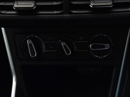 2023 Volkswagen Polo - photo 18