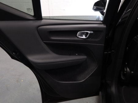 2020 Volvo XC40 - photo 33