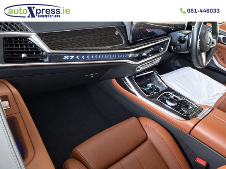 2023 BMW X7 - photo 4