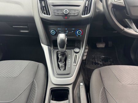 2015 Ford Focus - photo 11