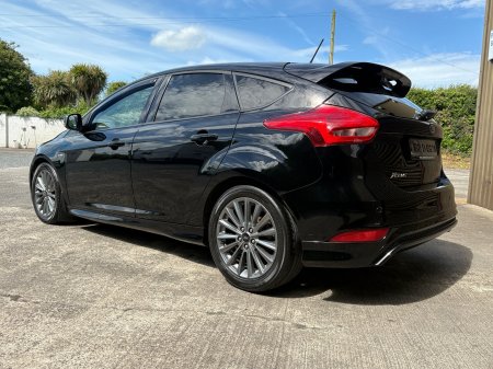 2018 Ford Focus - photo 7