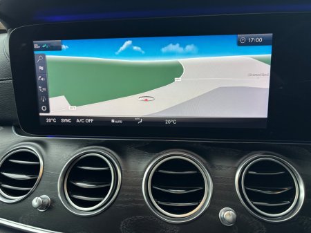 2018 Mercedes-Benz E-Class - photo 19