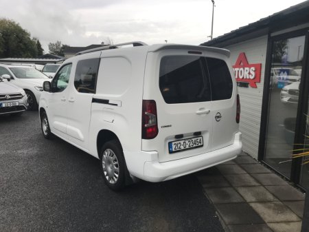 2021 Opel Combo - photo 8