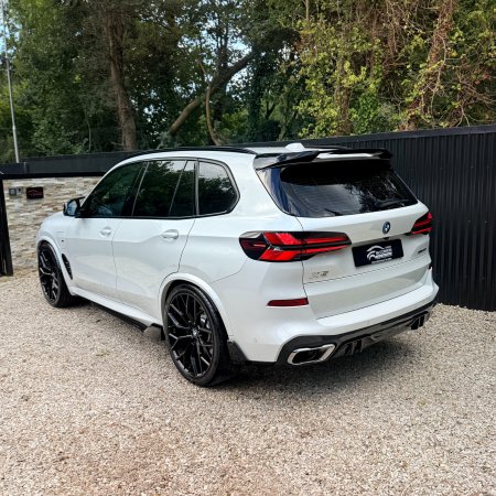2023 BMW X5 - photo 4