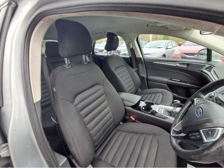 2016 Ford Mondeo - photo 10