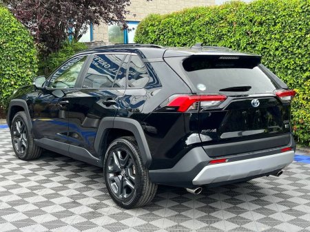 2023 Toyota RAV4 - photo 5