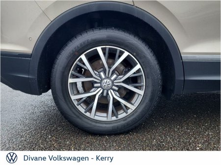 2017 Volkswagen Tiguan - photo 9