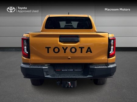 0 Toyota Hilux - photo 4