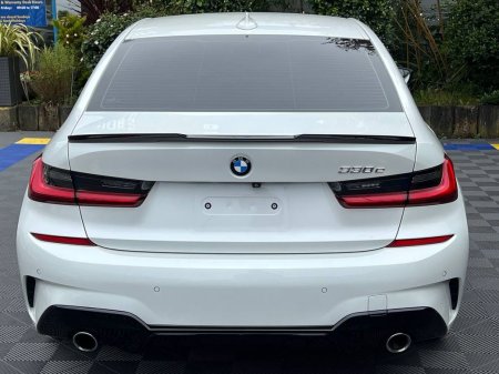 2021 BMW 3-Series - photo 18