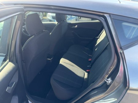 2019 Ford Fiesta - photo 16
