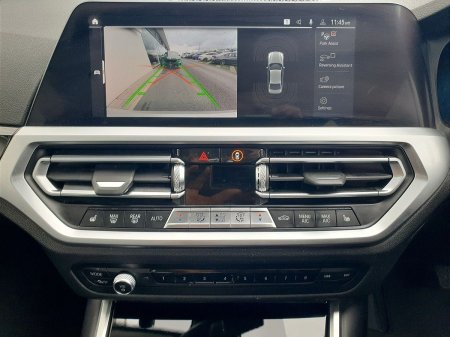 2021 BMW 3-Series - photo 19