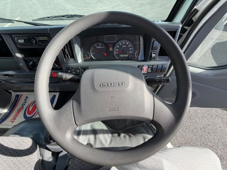 2019 Isuzu NPR - photo 20