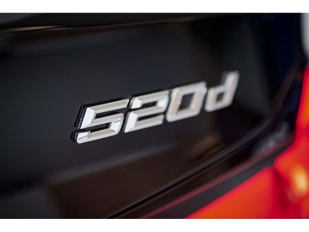 2022 BMW 5-Series - photo 36