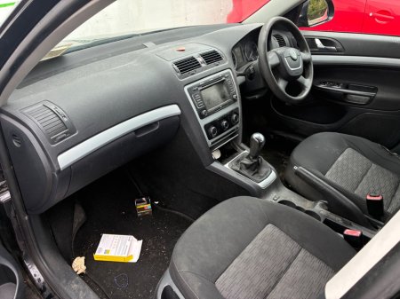 2010 Skoda Octavia - photo 15