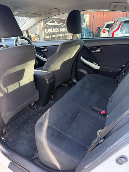 2014 Toyota Prius - photo 9