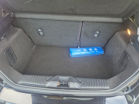 2023 Ford Fiesta - photo 7
