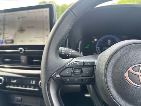 2026 Toyota Yaris Cross - photo 9