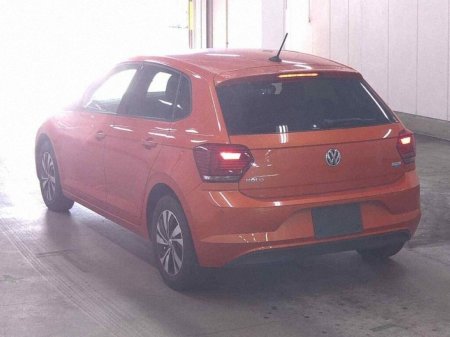 2019 Volkswagen Polo - photo 2
