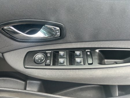 2016 Renault Grand Scenic - photo 16
