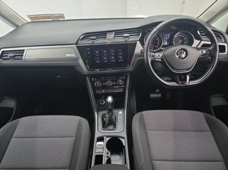 2020 Volkswagen Touran - photo 3