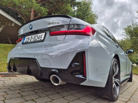 2023 BMW 3-Series - photo 5