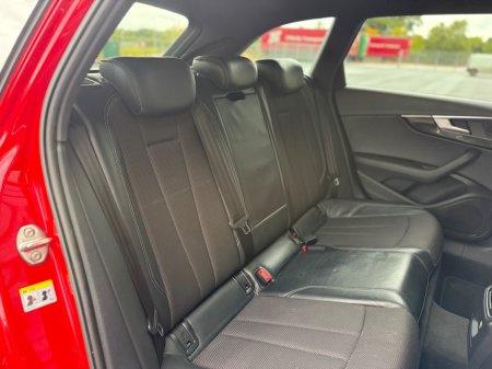 2017 Audi A4 - photo 21