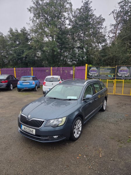 2014 Skoda Superb - photo 8