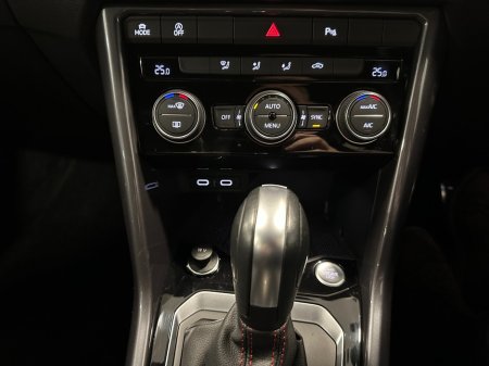 2021 Volkswagen T-Roc - photo 30