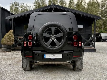 2024 Land Rover Defender - photo 5