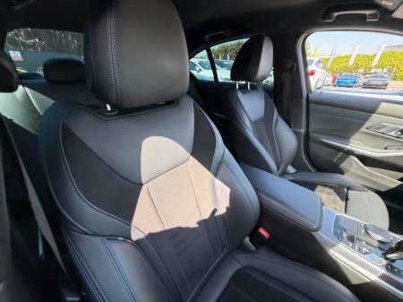 2021 BMW 3-Series - photo 13
