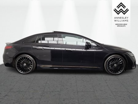 2026 Mercedes-Benz EQE - photo 10