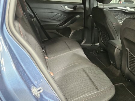 2023 Ford Focus - photo 7