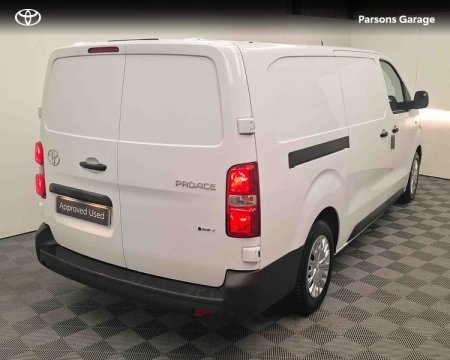 2026 Toyota Proace - photo 2