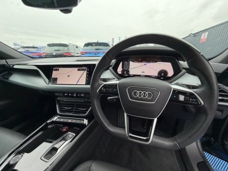 2022 Audi e-tron - photo 22