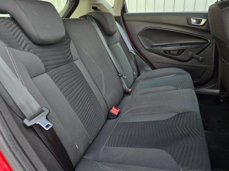 2014 Ford Fiesta - photo 20