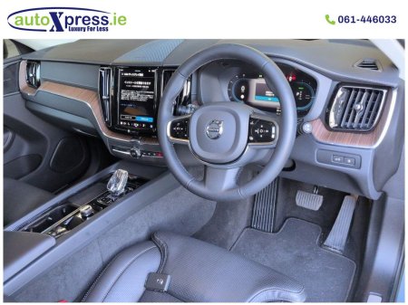 2023 Volvo XC60 - photo 2