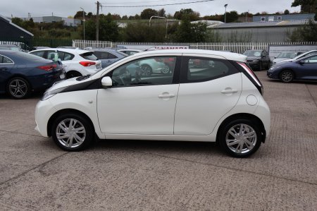 2015 Toyota Aygo - photo 6