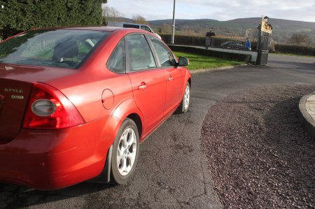 2009 Ford Focus - photo 3