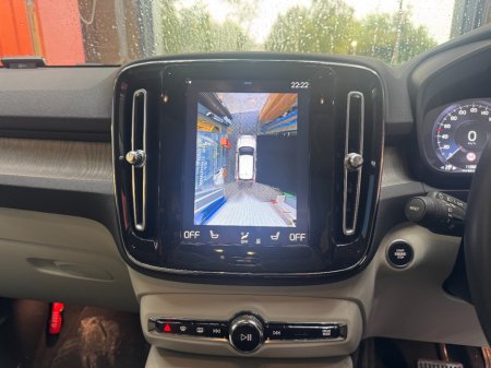 2021 Volvo XC40 - photo 8