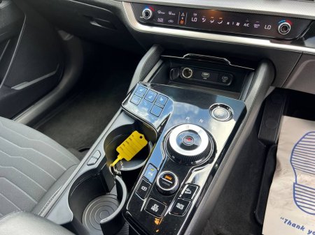 2022 Kia Sportage - photo 11