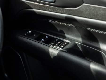 2024 Jeep Compass - photo 18