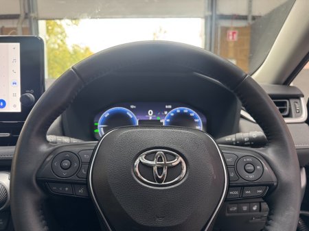 2023 Toyota RAV4 - photo 13